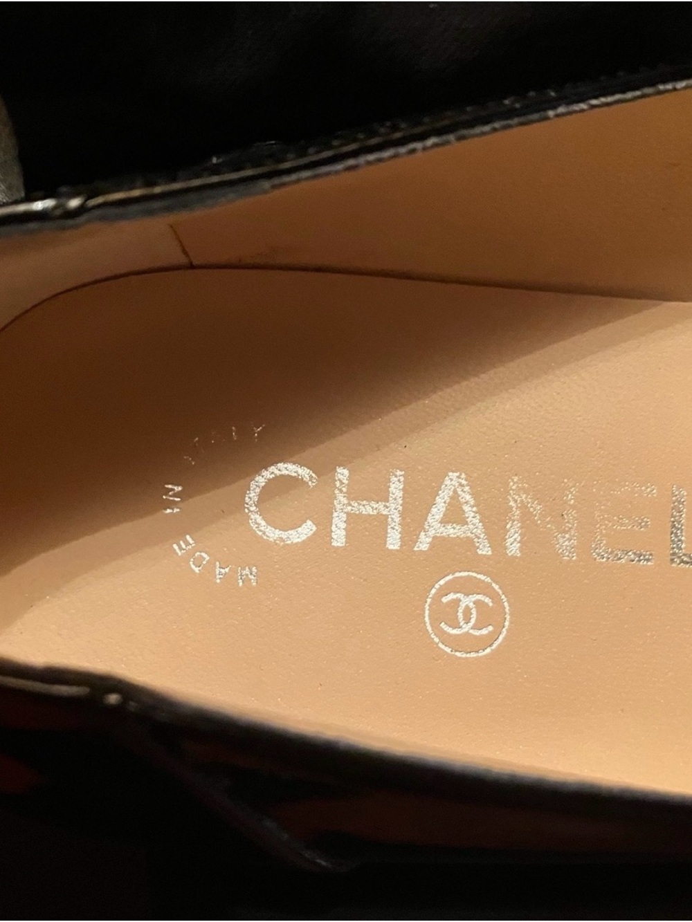 CHANEL Black Patent Leather Silver CC Logo Loafers 39.5 - Picture 9 of 10